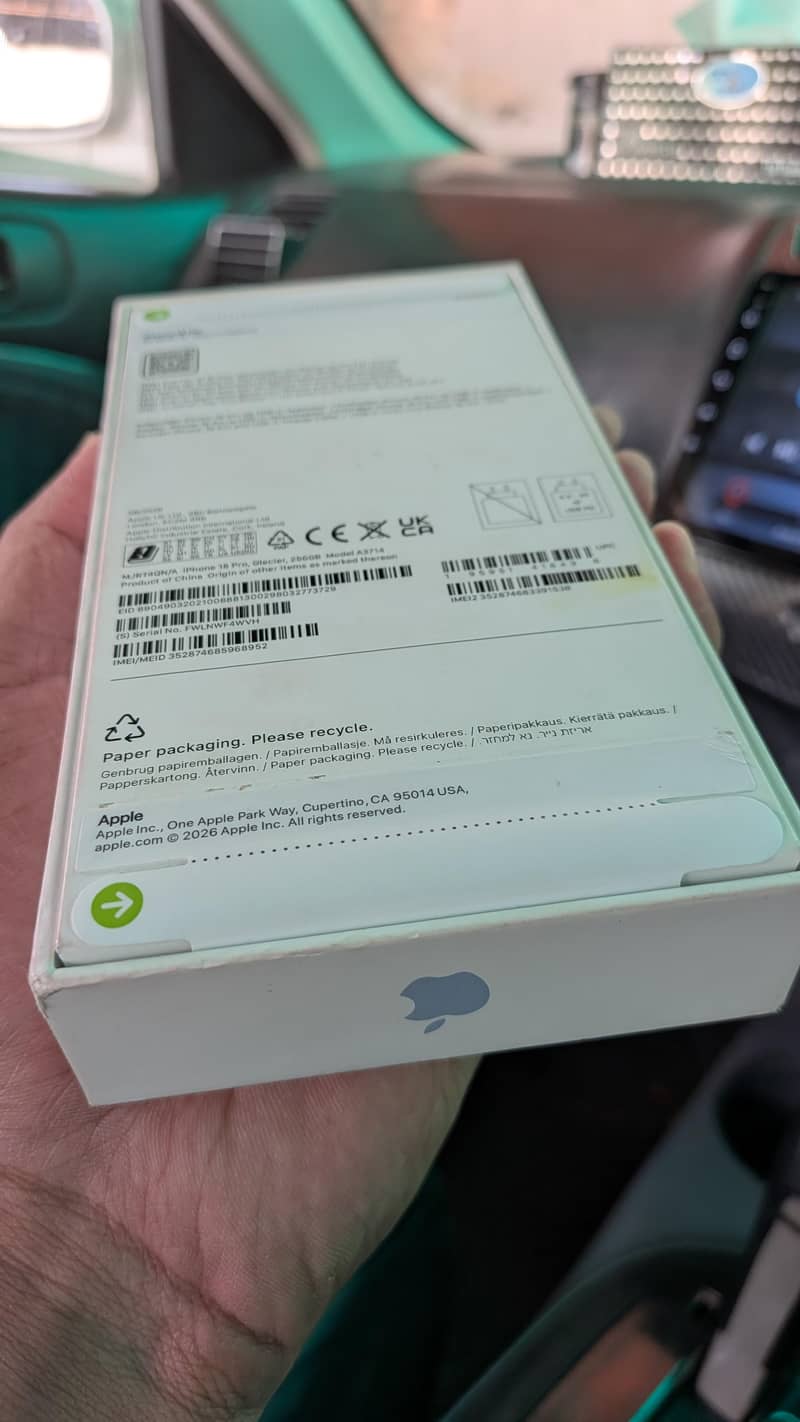 Apple iPhone 18 Pro 2