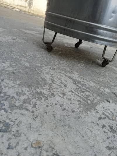 Steel Tandoor for Sale – Good Condition