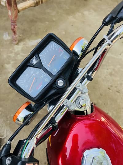 Honda CG 125 2026