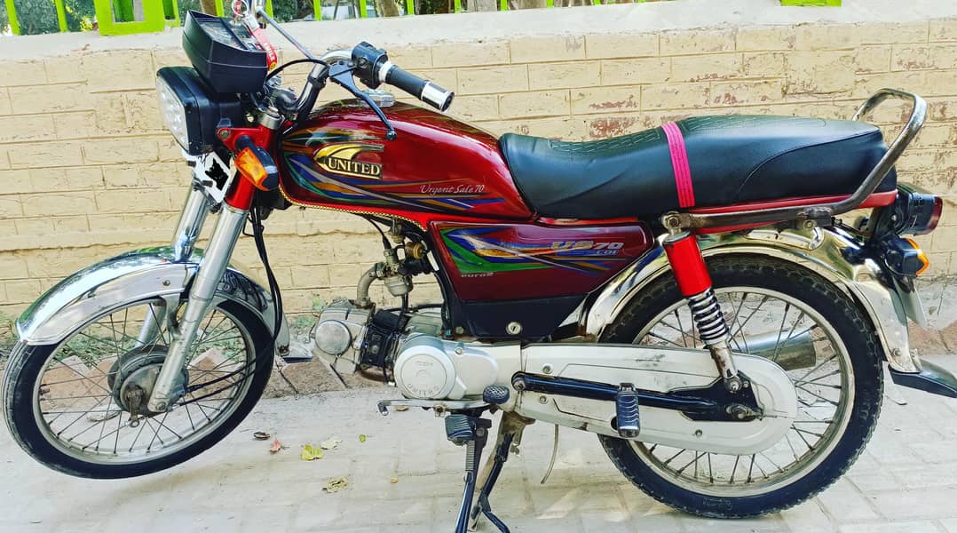 United 70cc 5