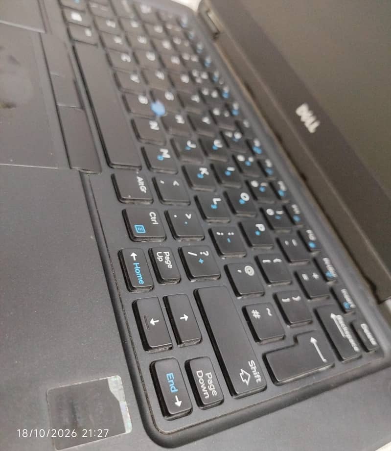 Latitude E7450 3