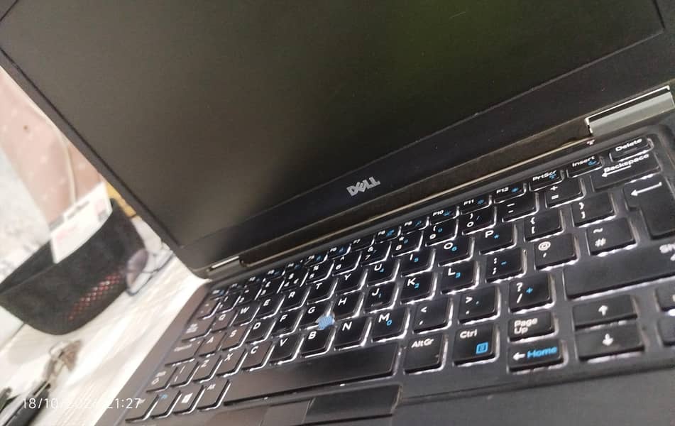 Latitude E7450 6