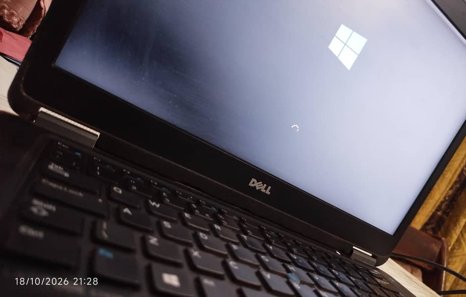 Latitude E7450 7
