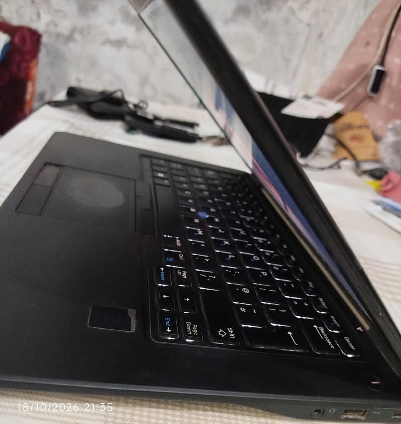 Latitude E7450 11