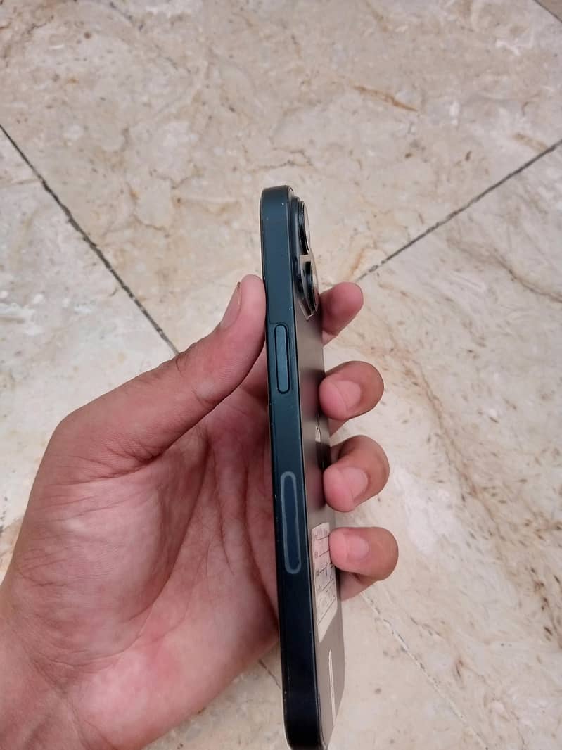 Apple iPhone 14 6