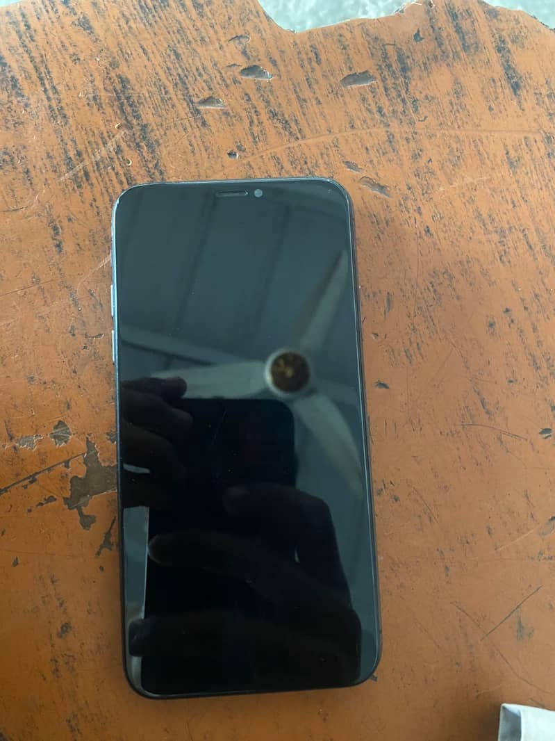 Apple iPhone X 1