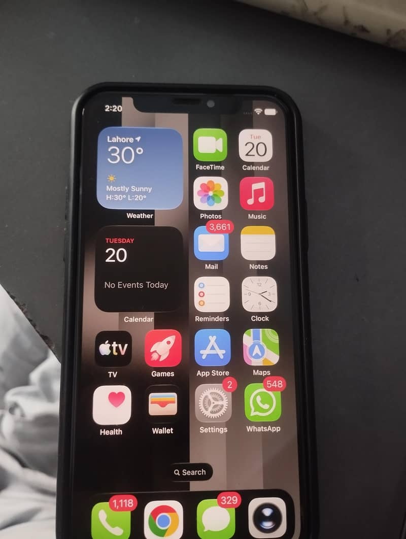 Apple iPhone 11 Pro 0