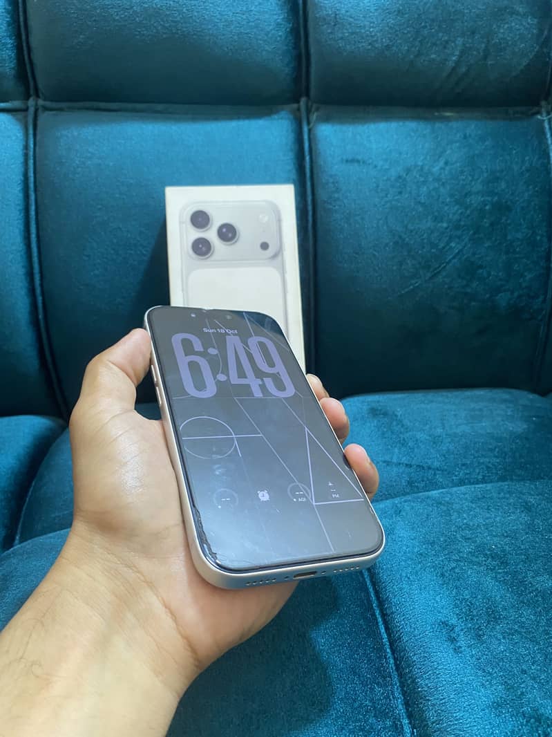 Apple iPhone 17 Pro 4