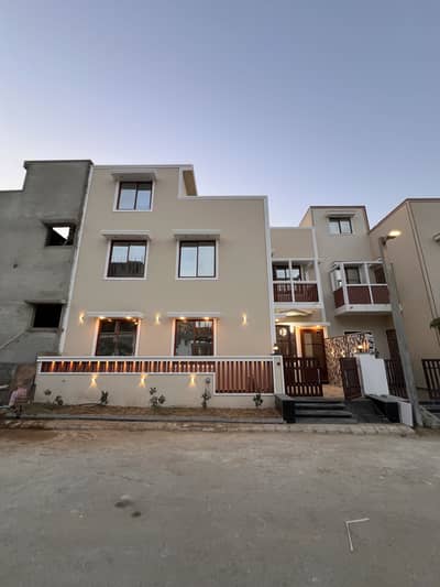 120 Sq. Yd Greenbelt-Facing House For Sale In Block A, Naya Nazimabad
