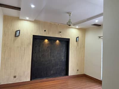 Portion For Rent Central Block Near Park