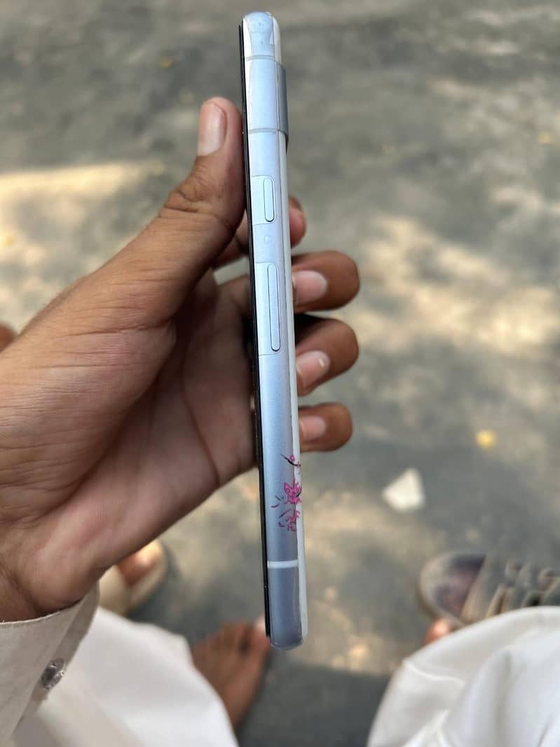 Google Pixel 7a 2
