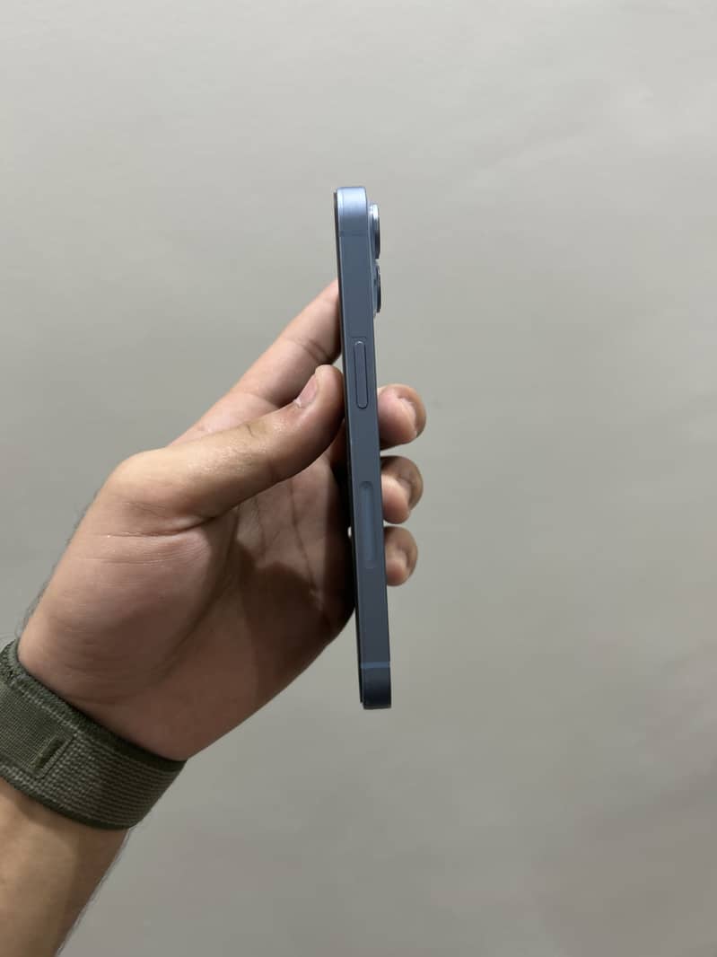 Apple iPhone 14 1