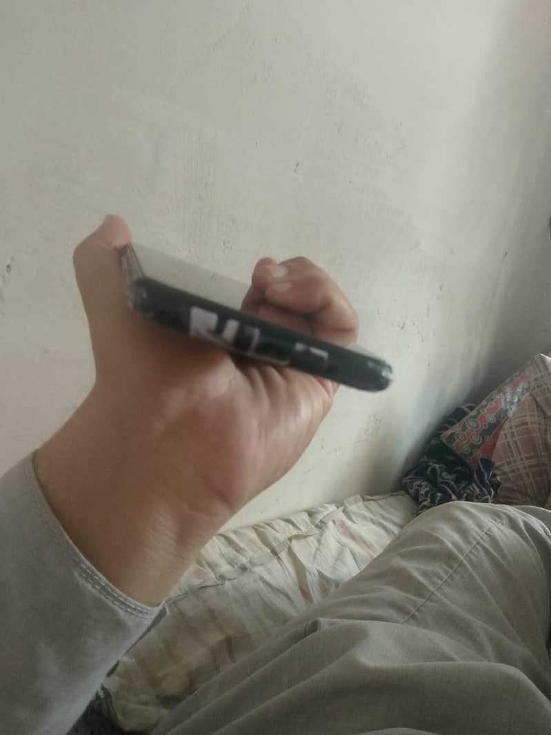 Tecno Pova 2