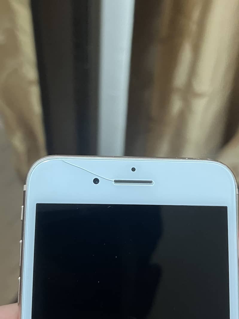 Apple iPhone 8 Plus pta 2