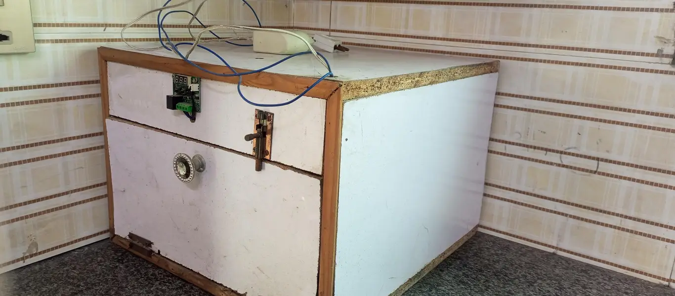 incubator urgent sale — photo 2