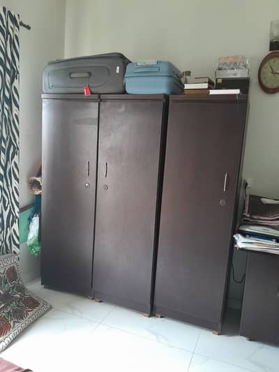 Bed , Almari , dressing with out mattress