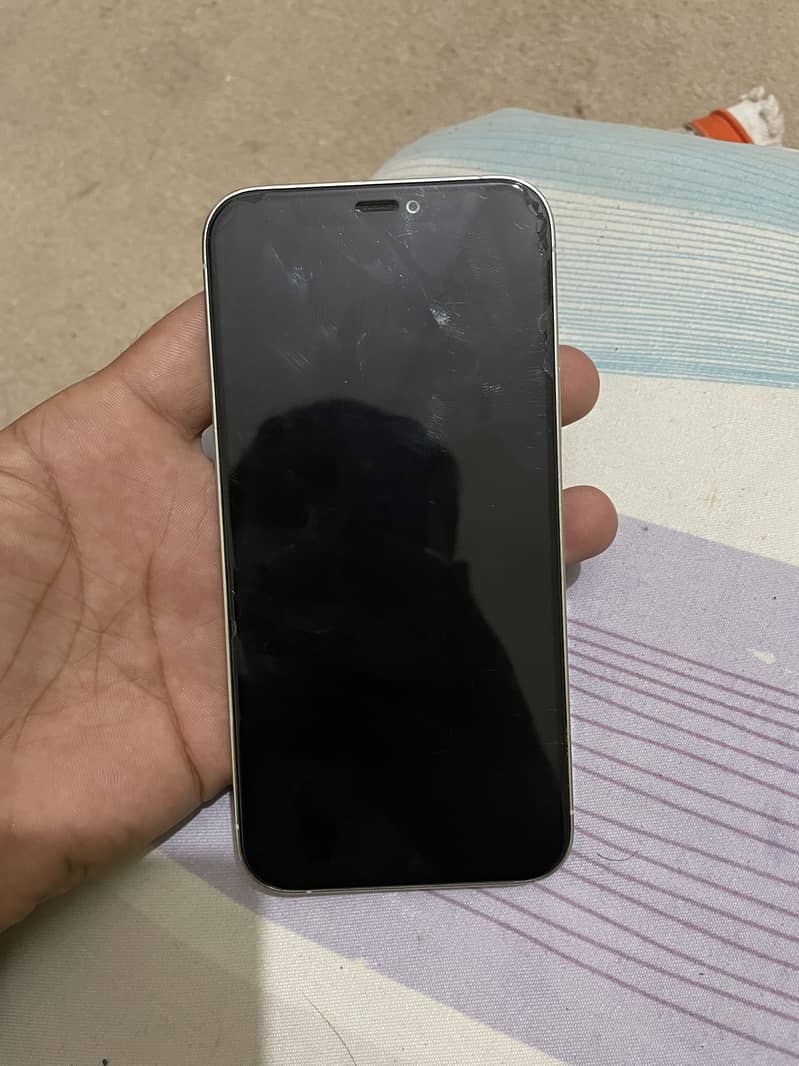 Apple iPhone 12 Pro 6