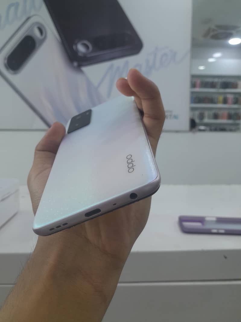 OPPO A76 6