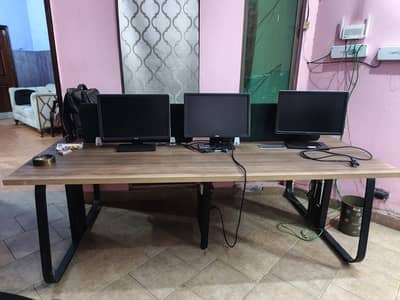 Office Table for software houses, start-ups