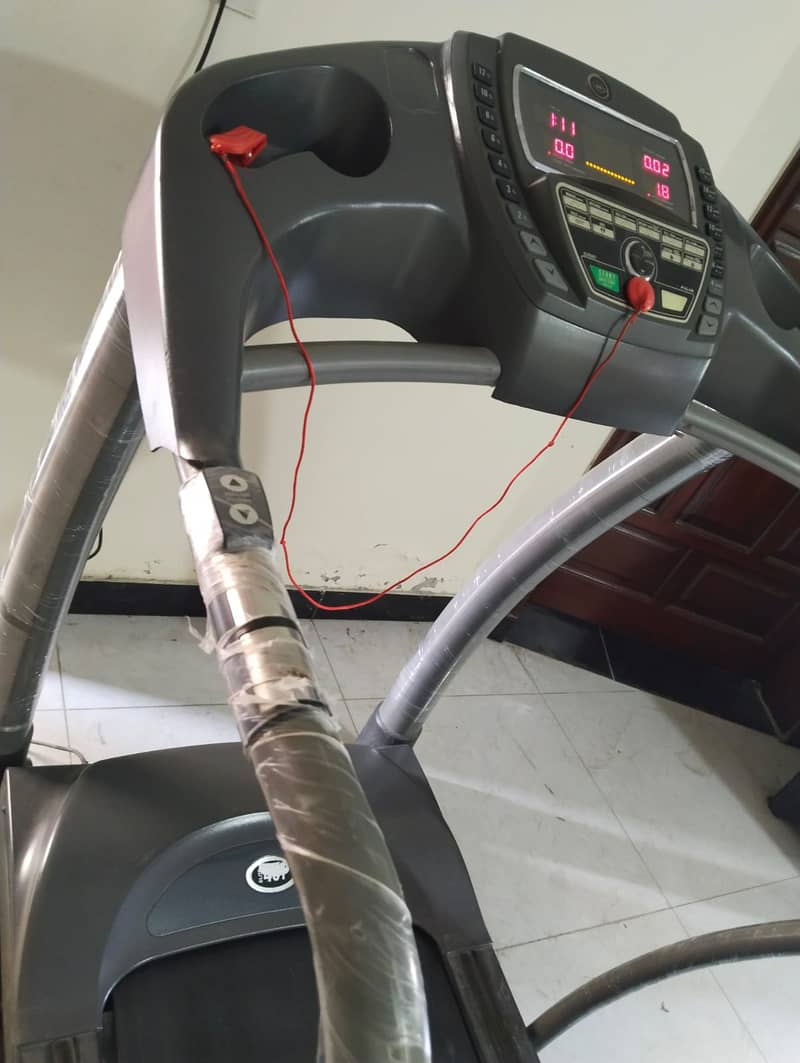 Treadmill 9