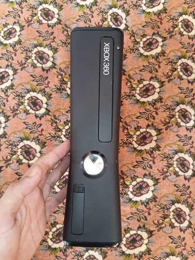 X box 360 slim model balck colur