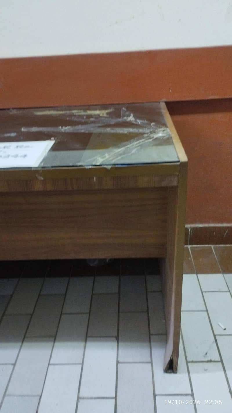table for computer, 2