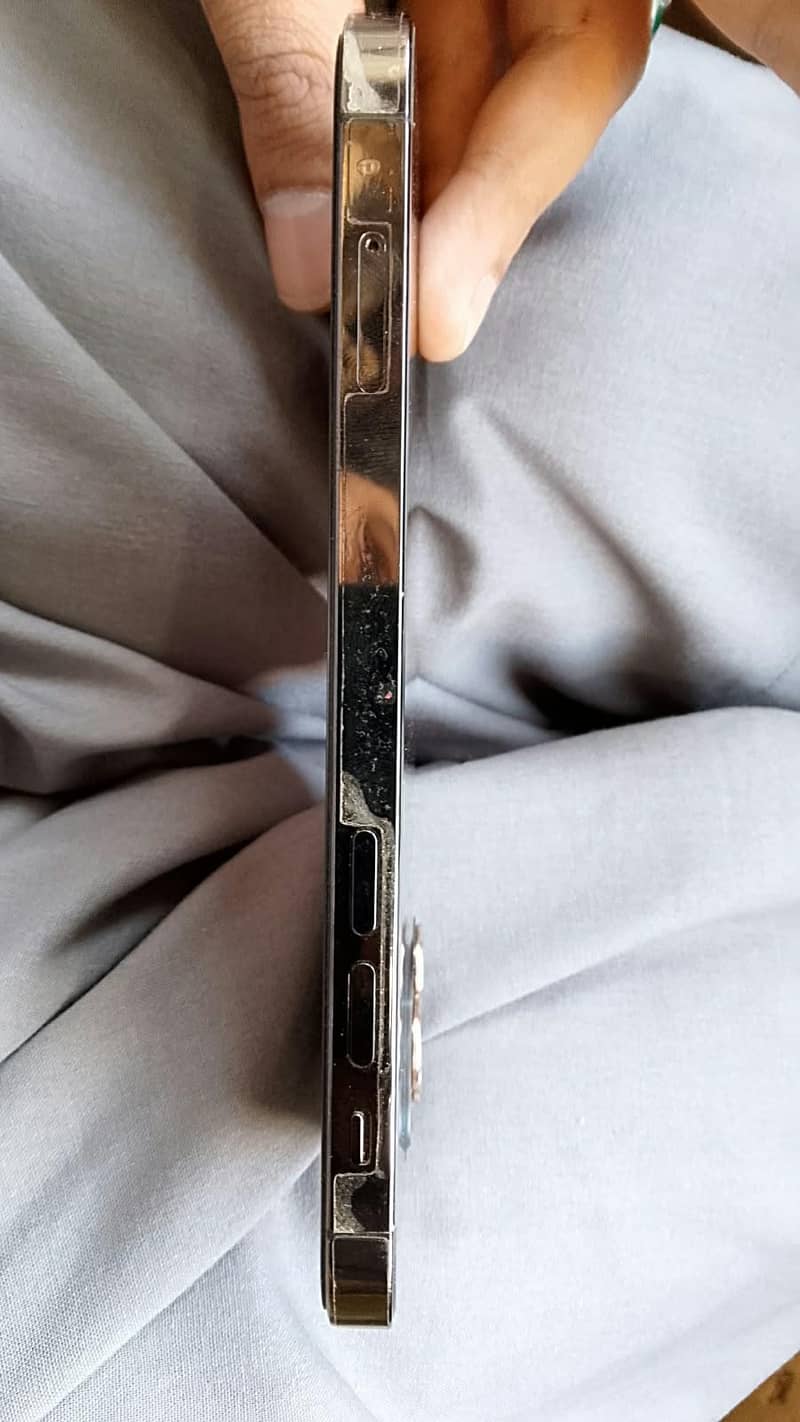Apple iPhone 12 Pro 5