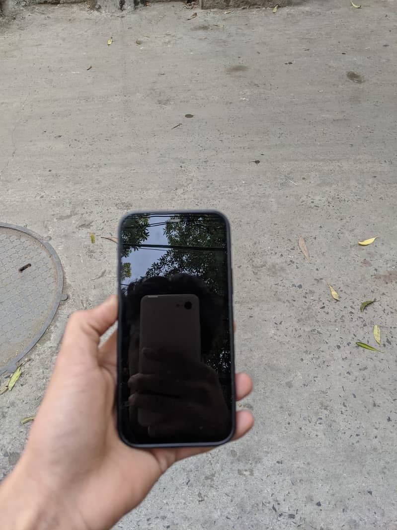 Apple iPhone 12 2