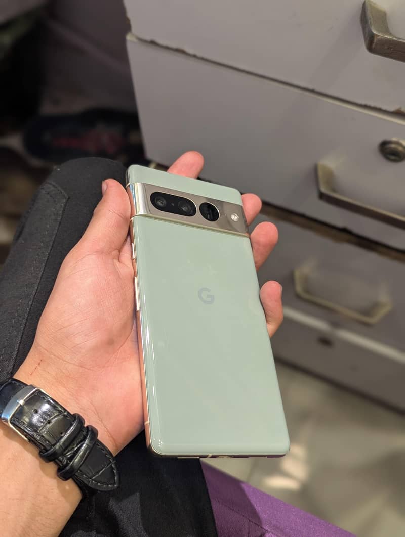 Google Pixel 7 Pro 0