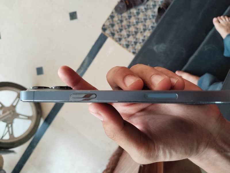 Apple iPhone 13 Pro Max 5