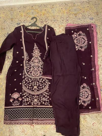 3 piece light net suit