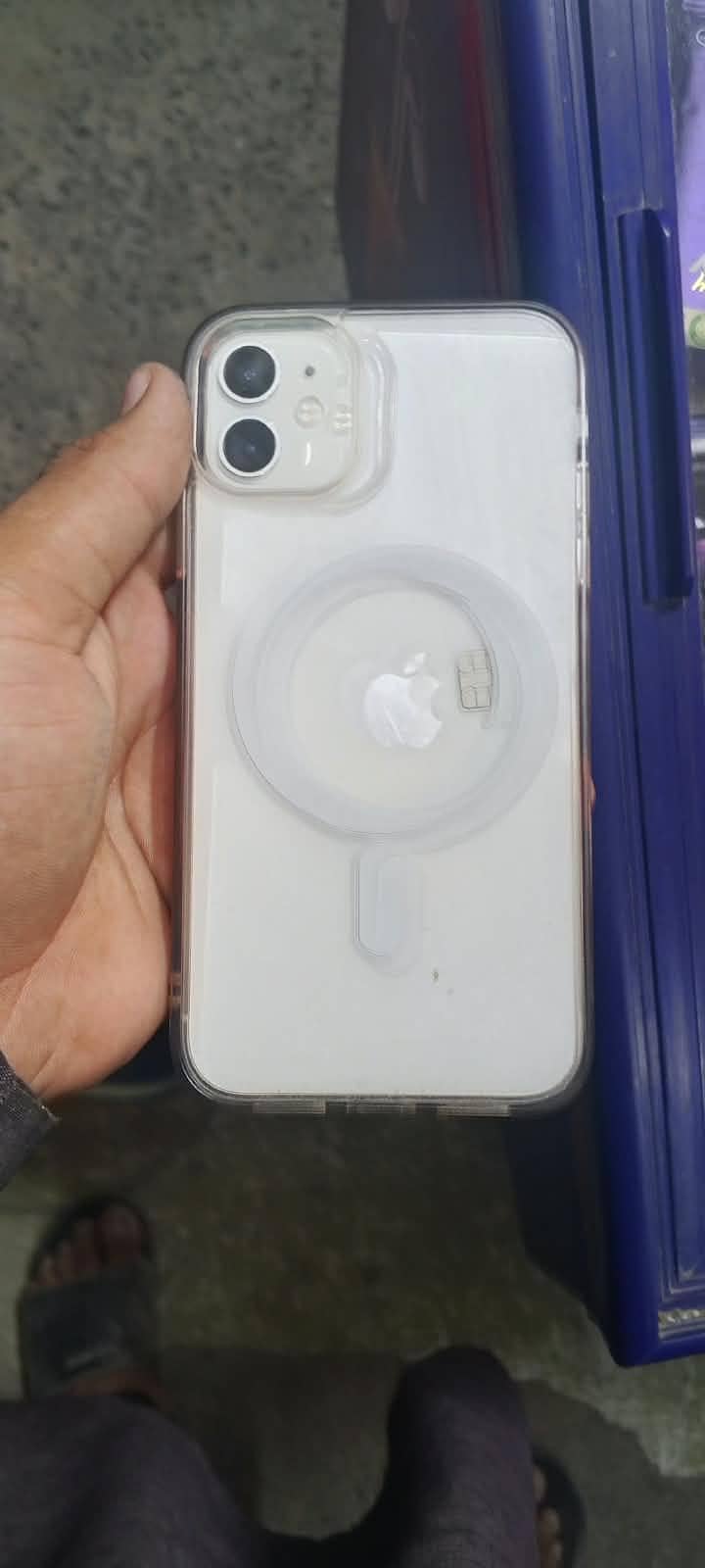 Apple iPhone 11 2