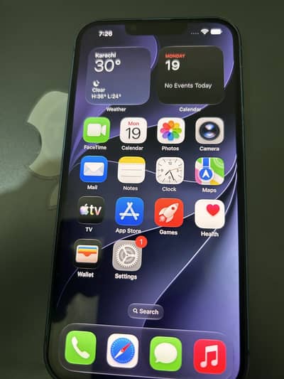 Apple iPhone 13
