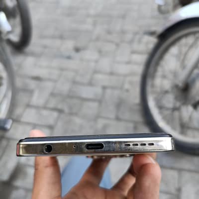 Infinix Hot 40 8+8/256