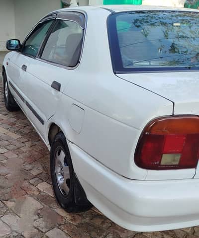 Suzuki Baleno 2003