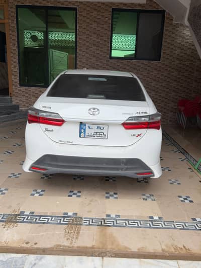 Toyota Altis Grande 2025