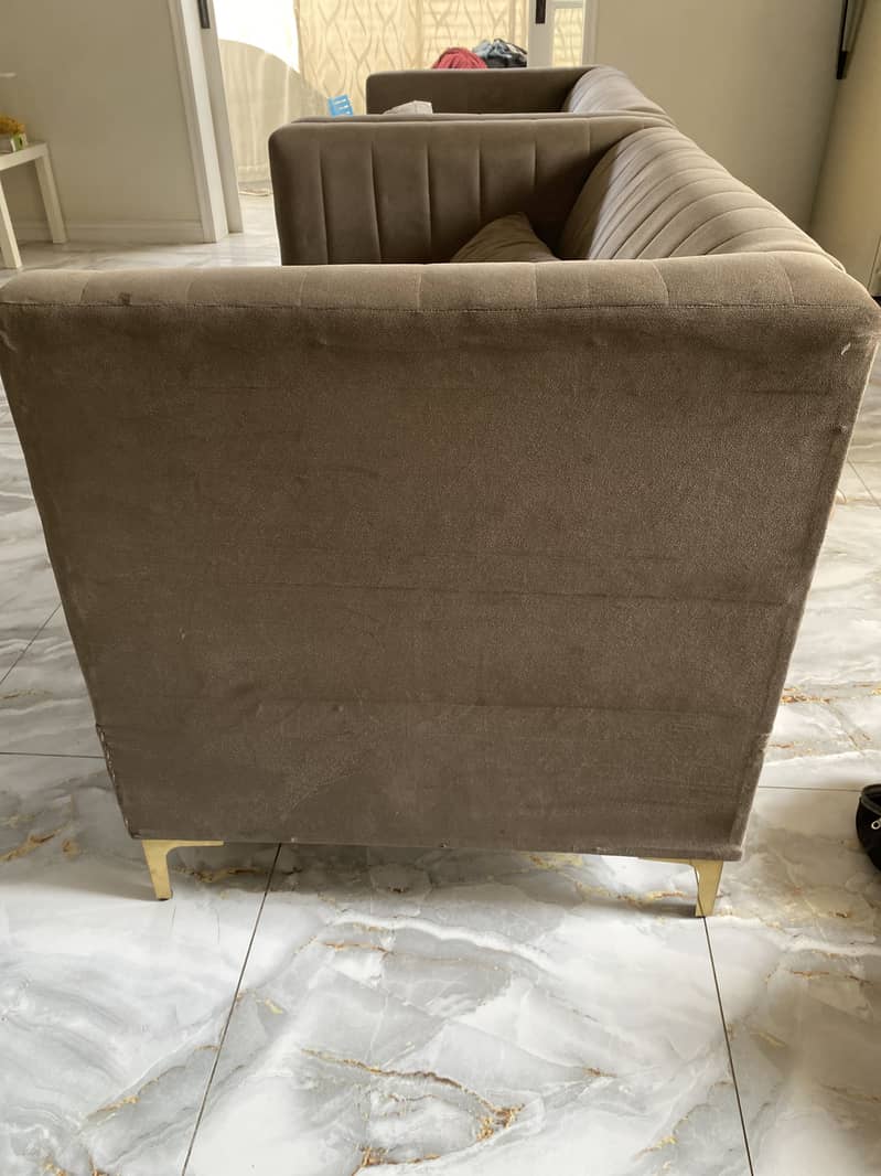 Beige colour 2 piece comfortable sofas 0