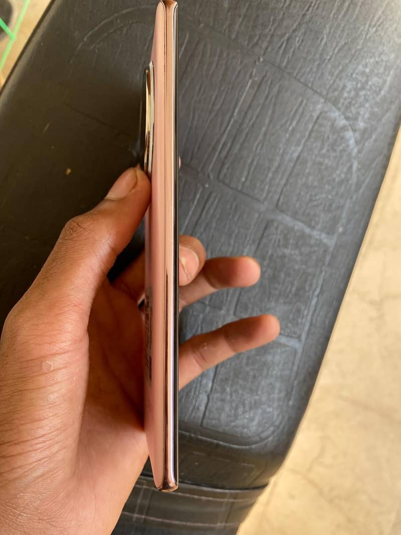 Infinix Zero 40 3