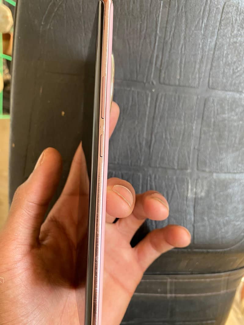 Infinix Zero 40 4