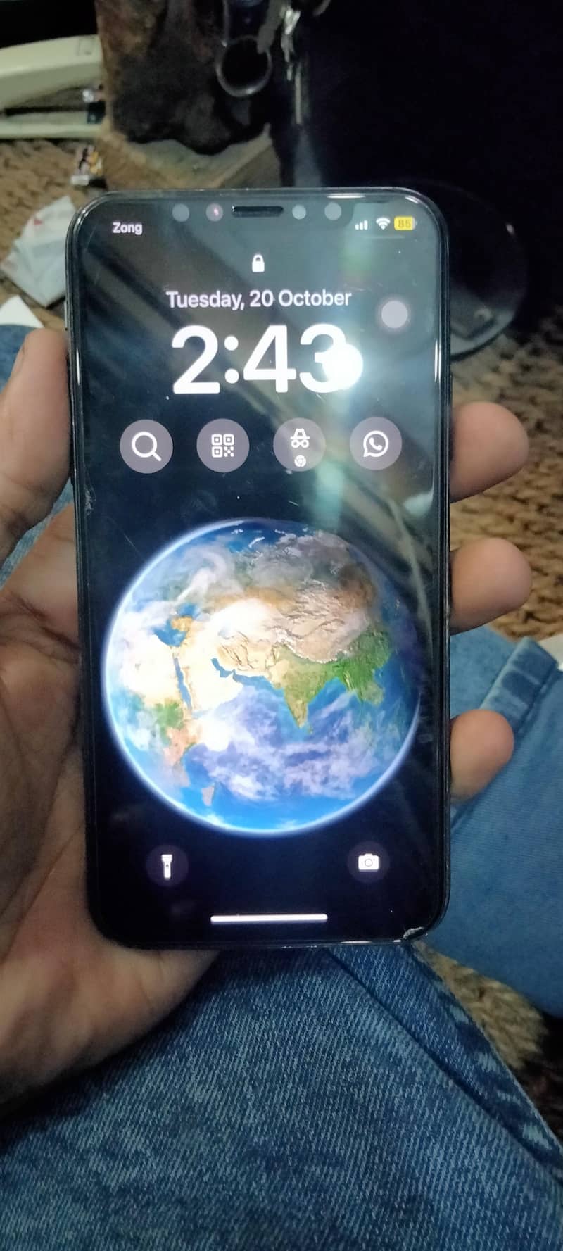 Apple iPhone X 3