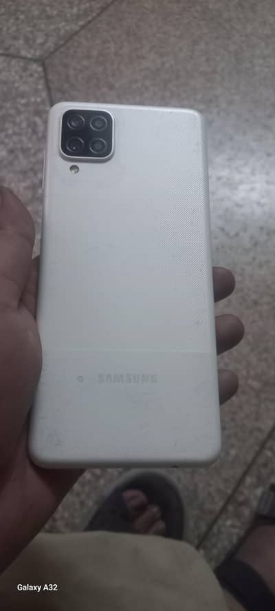 Samsung Mobile A12 4/128