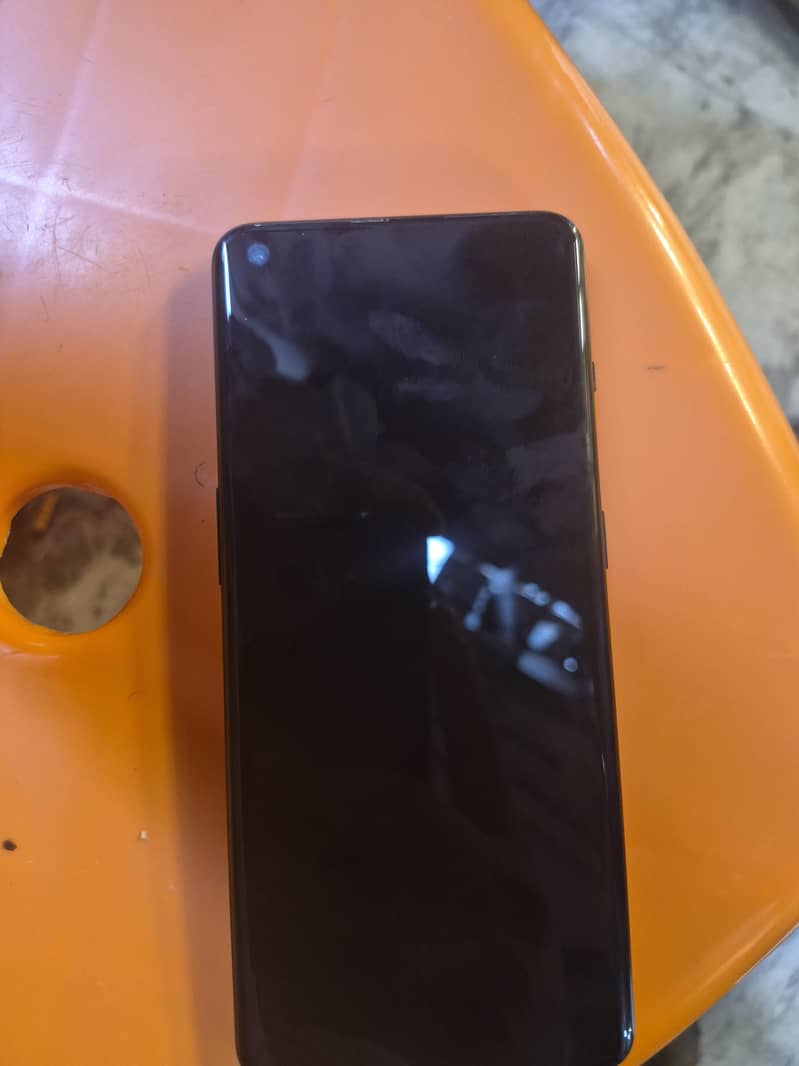 One Plus 10 Pro 1