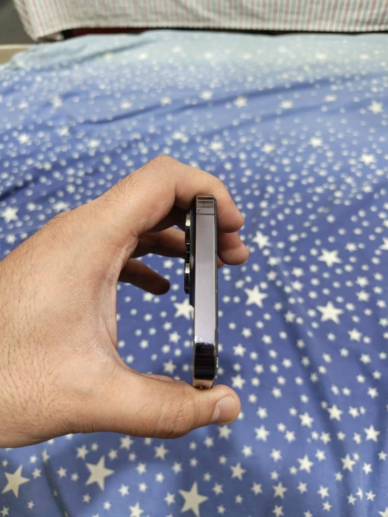 Apple iPhone 14 Pro Max 2