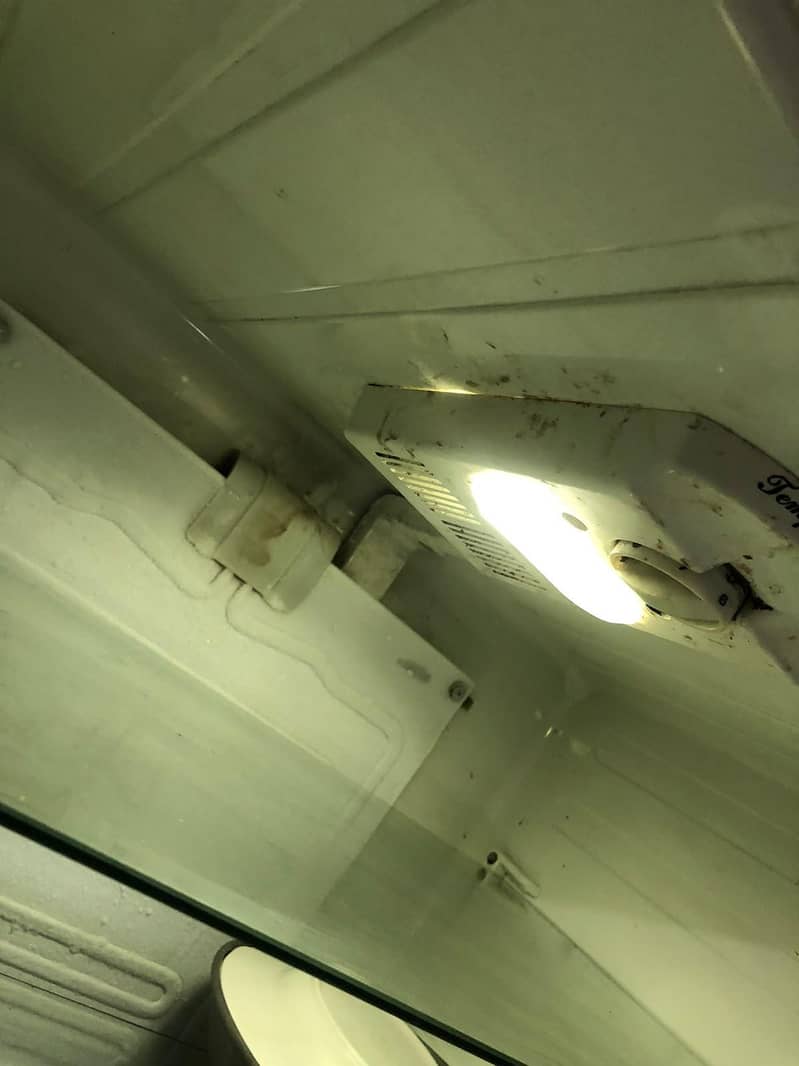 refrigerator 4