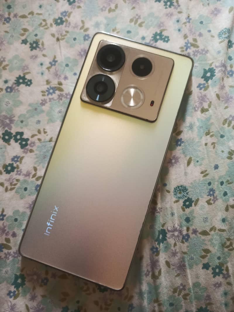 Infinix Note 40 3