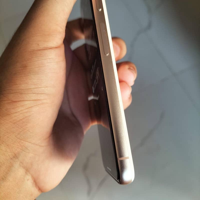 Google Pixel 8 1