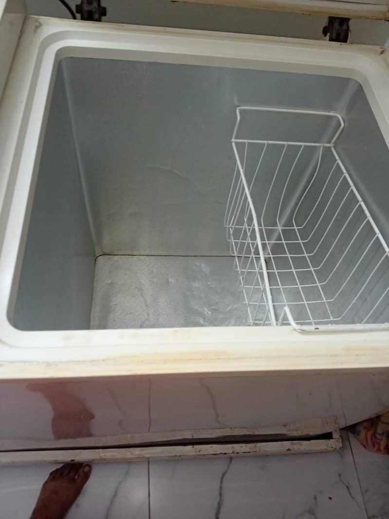 Deep freezer 1