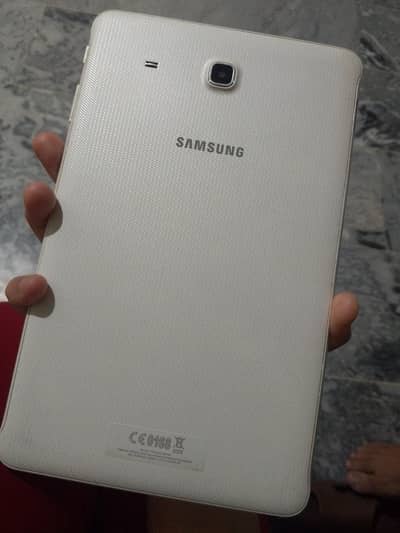 Samsung Galaxy Tab E 9.6