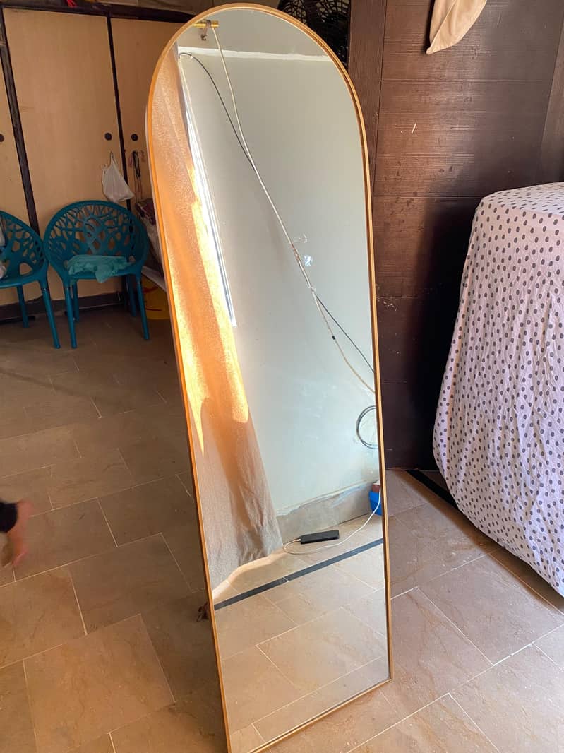 Standing Mirror 2