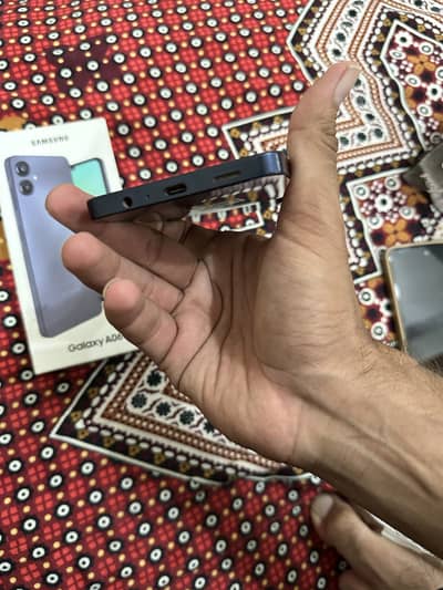 Samsung Mobile A06 4/128gb in warranty